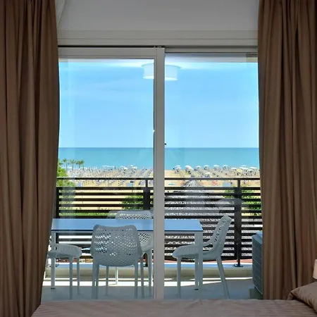 Adorable With Terrace Overlooking The Sea 公寓