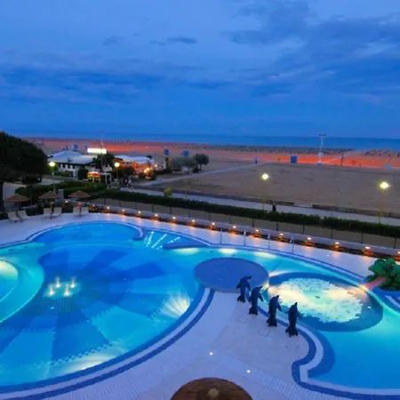 公寓 Adorable With Terrace Overlooking The Sea 比比翁
